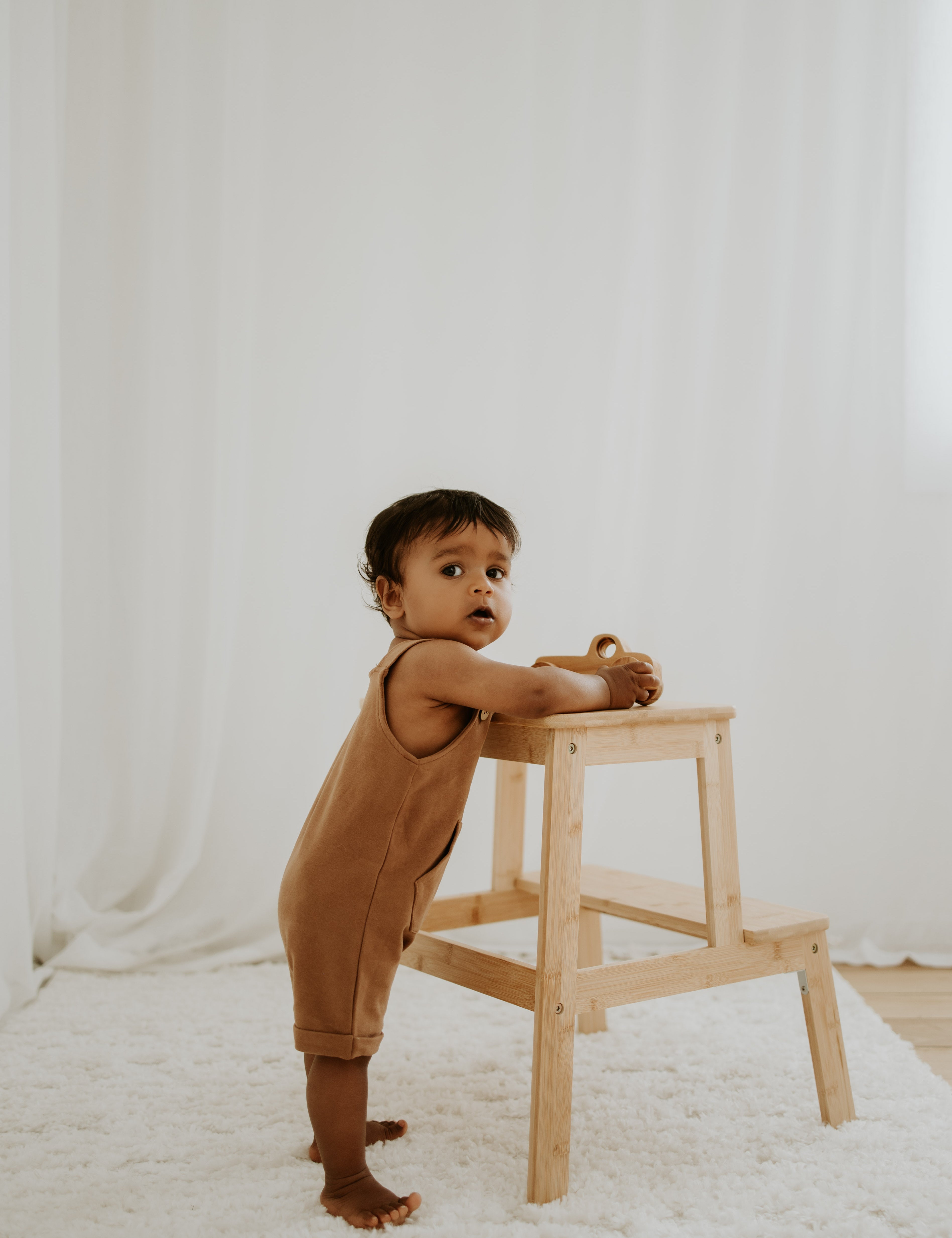 NOEM Sleeveless Overalls - Brown