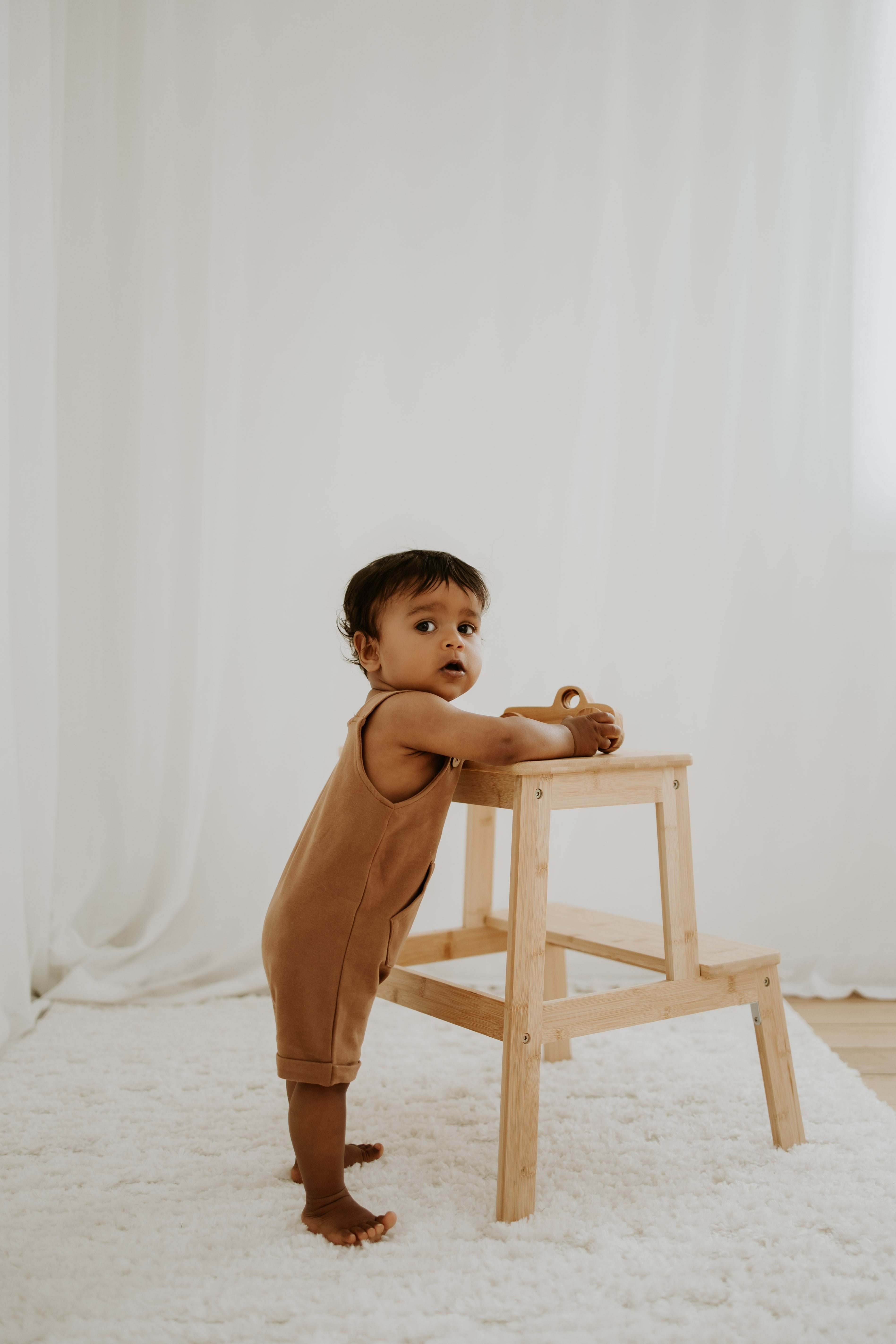 NOEM Sleeveless Overalls - Brown