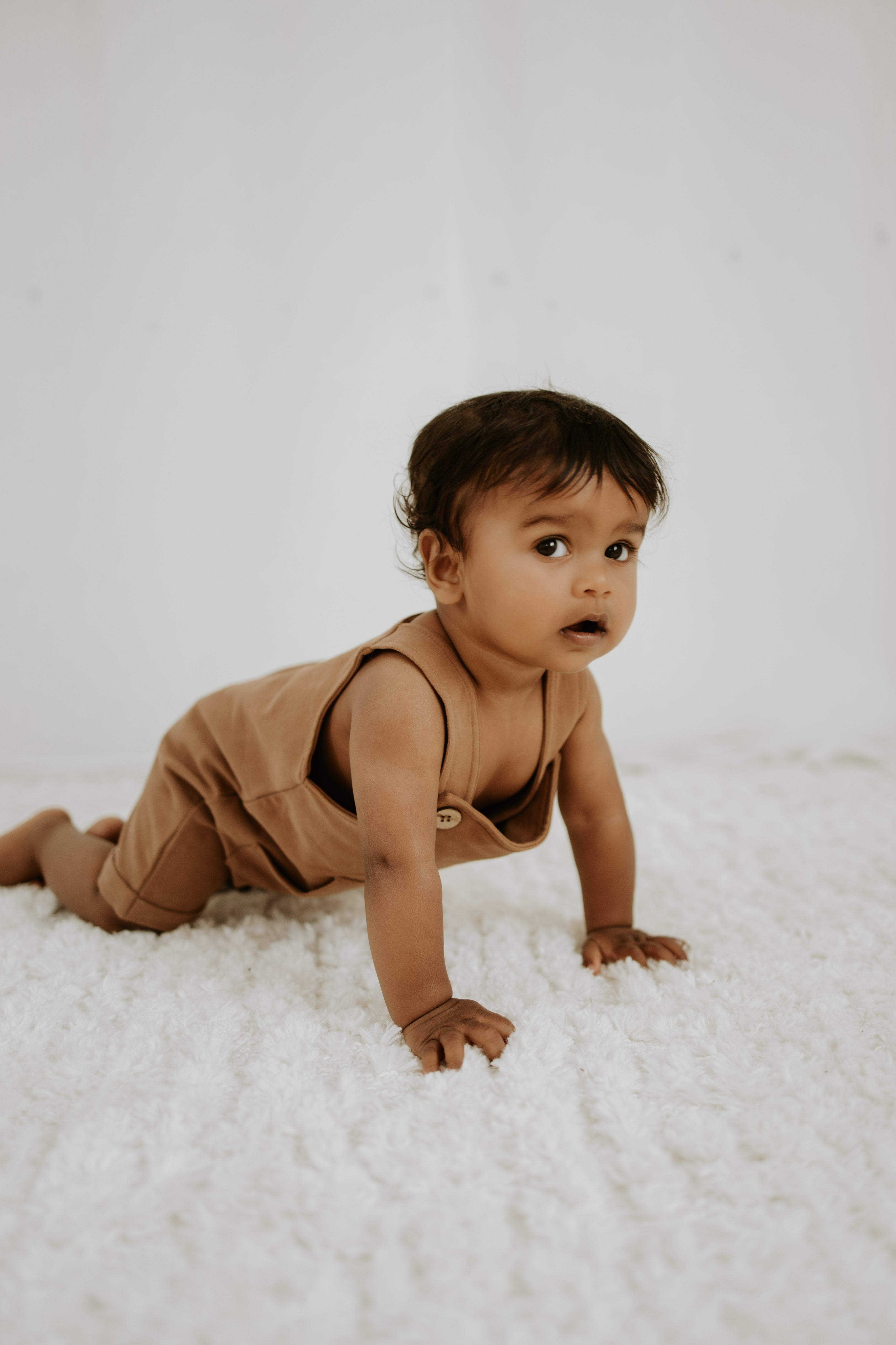 NOEM Sleeveless Overalls - Brown